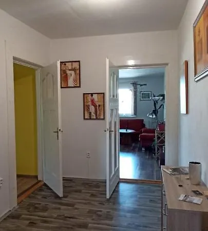 Apartament Art-house 1 With Terrace Decin