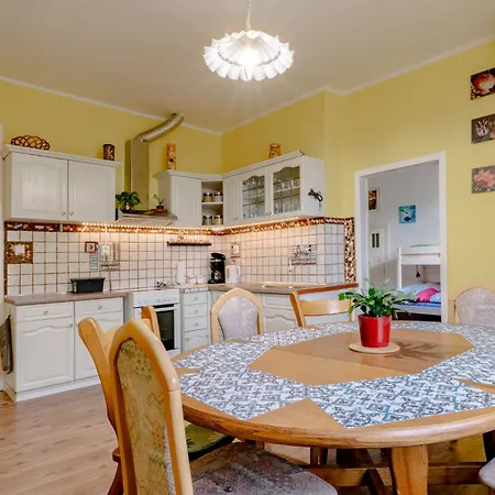 Art-house 1 With Terrace Apartament Decin